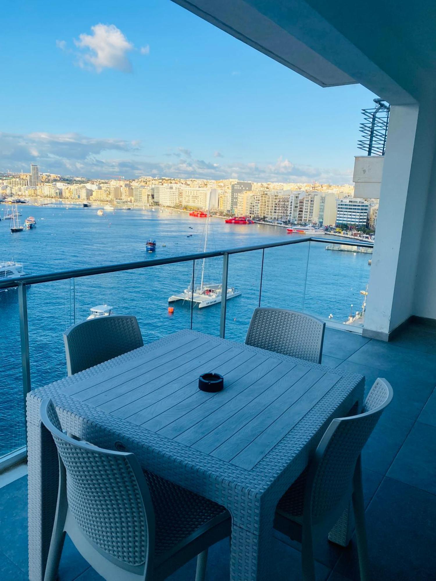 Sliema Seaview & Seafront- Apt 9, 49 Tigne Point Mansions ภายนอก รูปภาพ